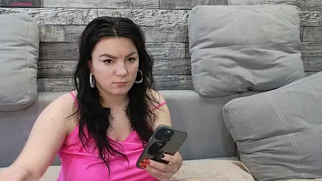 Snapshot of Vika_loves_you chatting on 17, 11, 2025 Vika loves you online show from 17, 11, 2025