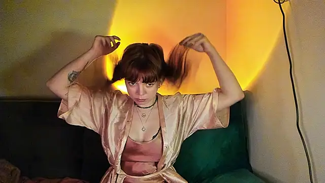 ClancyMorissey online show from 18, 12, 2024