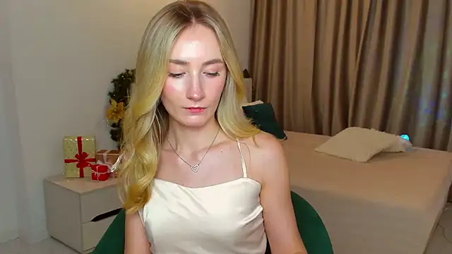 bella  rose online show from 18, 12, 2024