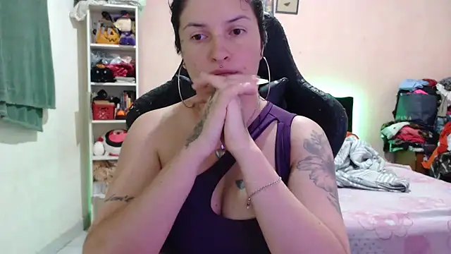 Snapshot of Ta_maravilhosaaa chatting on 25, 1, 2025 Ta maravilhosaaa online show from 25, 1, 2025