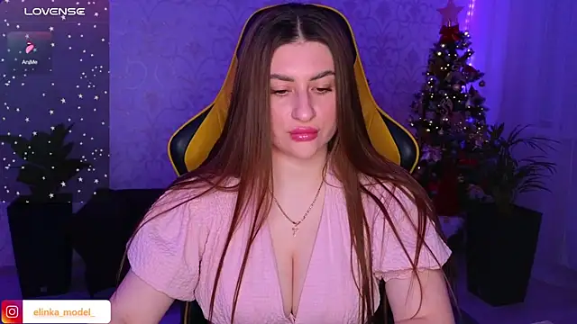 Snapshot of Elishka_ chatting on 1, 1, 2025 Elishka online show from 1, 1, 2025