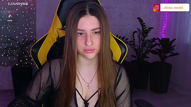 Snapshot of Elishka_ chatting on 15, 2, 2025 Elishka online show from 15, 2, 2025