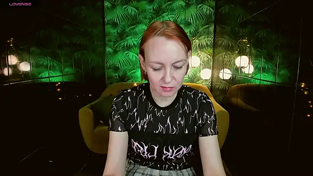 NikaGentle online show from 6, 1, 2025