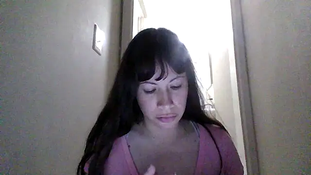 Snapshot of petitedoll29 chatting on 30, 10, 2025 petitedoll29 online show from 30, 10, 2025