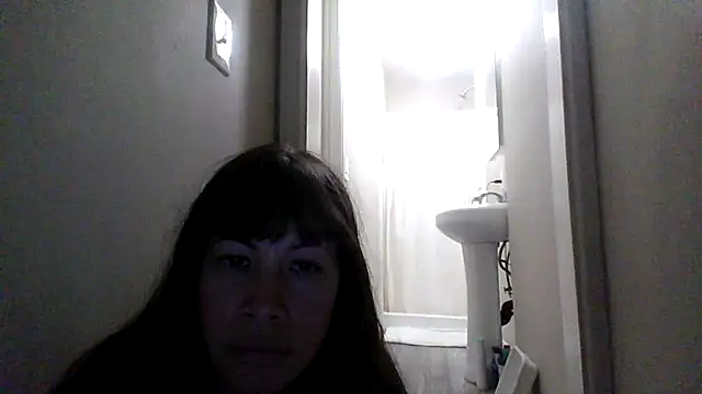 Snapshot of petitedoll29 chatting on 8, 11, 2025 petitedoll29 online show from 8, 11, 2025