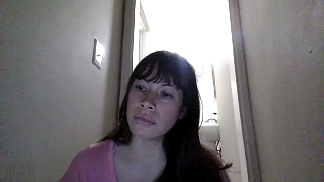 Snapshot of petitedoll29 chatting on 10, 11, 2025 petitedoll29 online show from 10, 11, 2025