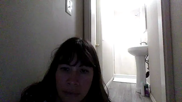 Snapshot of petitedoll29 chatting on 29, 11, 2025 petitedoll29 online show from 29, 11, 2025