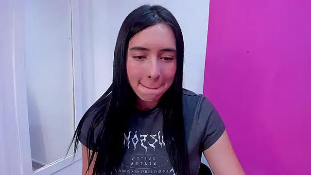 isabella jade online show from 15, 1, 2025