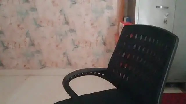 yoursnishaa online show from 9, 3, 2026