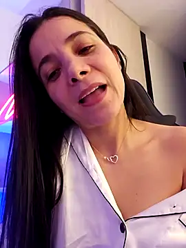 miaeyes online show from 18, 1, 2025