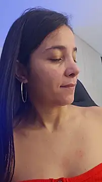 miaeyes online show from 8, 11, 2025