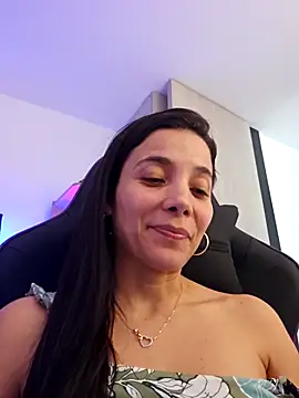 miaeyes online show from 5, 1, 2026