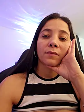 miaeyes online show from 2, 2, 2026