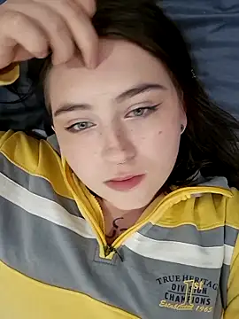 Yammy Yumi online show from 9, 11, 2025