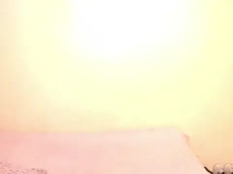 Queen BootyXXX online show from 19, 11, 2025