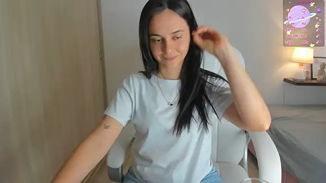 Snapshot of lucia_s1 chatting on 24, 1, 2025 lucia s1 online show from 24, 1, 2025