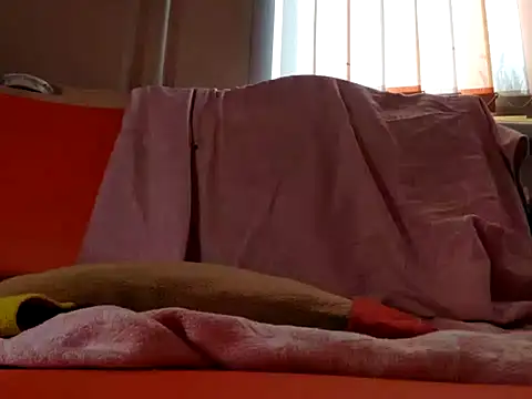 Snapshot of Thickforest69 chatting on 11, 9, 2025 Thickforest69 online show from 11, 9, 2025