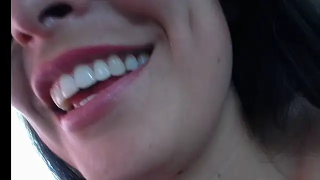 Alexandrasaenz online show from 3, 12, 2025