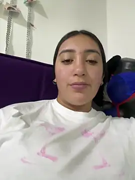 Hannahoff online show from 14, 3, 2025