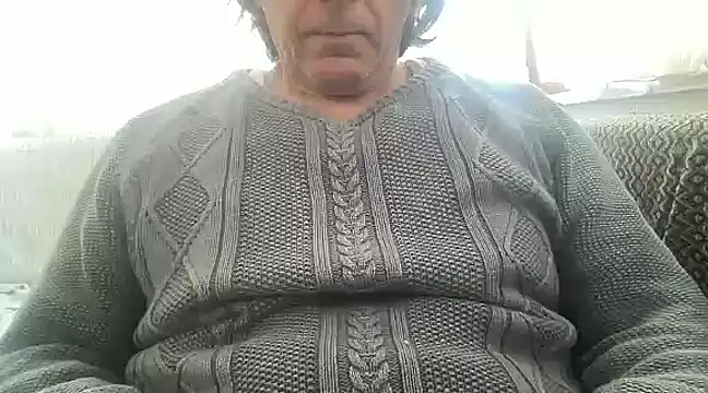 Snapshot of ALPHANDRE chatting on 1, 3, 2025 ALPHANDRE online show from 1, 3, 2025