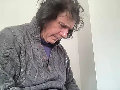 Snapshot of ALPHANDRE chatting on 22, 3, 2025 ALPHANDRE online show from 22, 3, 2025