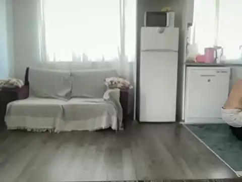 Snapshot of ALPHANDRE chatting on 17, 10, 2025 ALPHANDRE online show from 17, 10, 2025