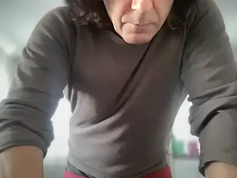 Snapshot of ALPHANDRE chatting on 19, 10, 2025 ALPHANDRE online show from 19, 10, 2025