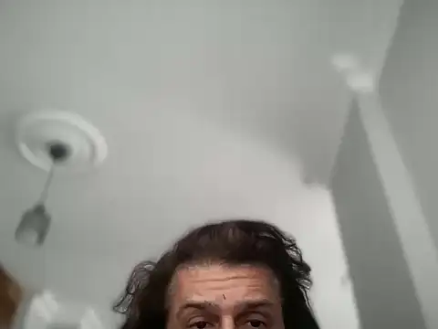 Snapshot of ALPHANDRE chatting on 23, 10, 2025 ALPHANDRE online show from 23, 10, 2025