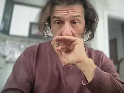 Snapshot of ALPHANDRE chatting on 31, 10, 2025 ALPHANDRE online show from 31, 10, 2025