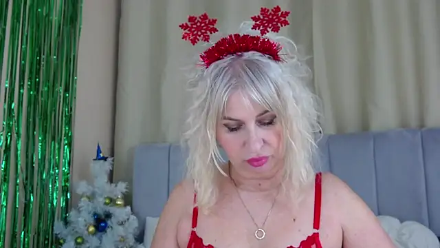 Barbie Blond  online show from 27, 12, 2024