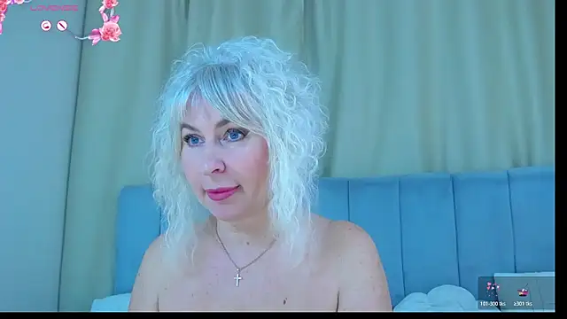 Barbie Blond  online show from 4, 11, 2025