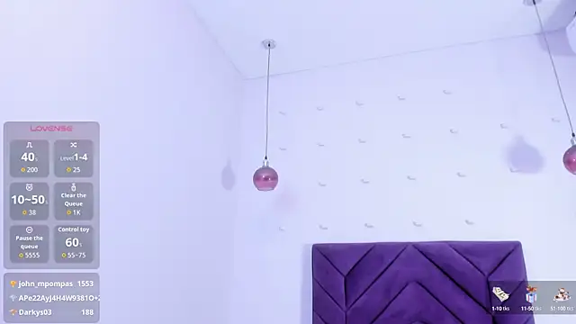 Snapshot of haileystone chatting on 12, 10, 2025 haileystone online show from 12, 10, 2025