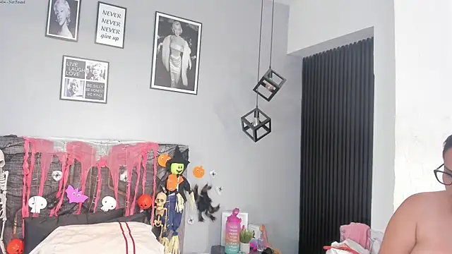 Snapshot of haileystone chatting on 16, 10, 2025 haileystone online show from 16, 10, 2025