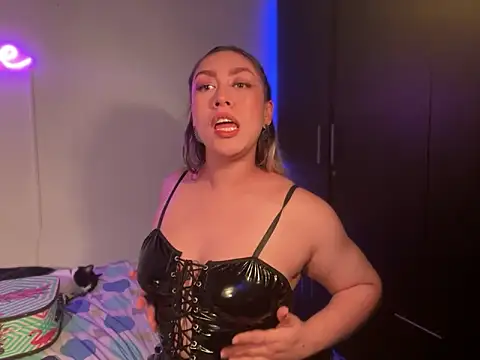 Im sophiie online show from 19, 1, 2025