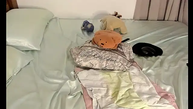  yisela  online show from 10, 1, 2025