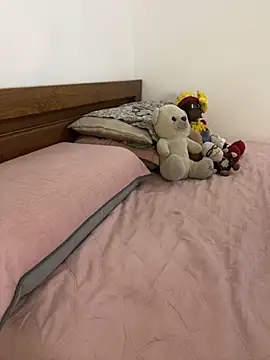  yisela  online show from 18, 3, 2025