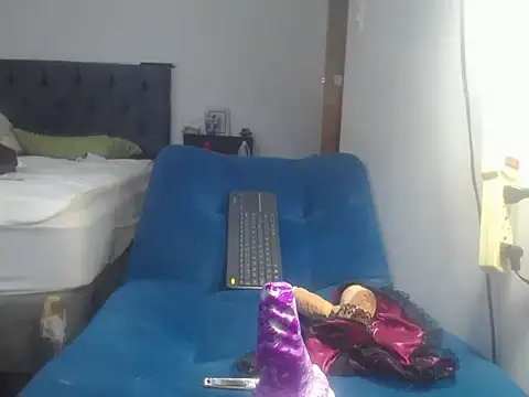 Snapshot of angellsexx20 chatting on 5, 2, 2025 angellsexx20 online show from 5, 2, 2025