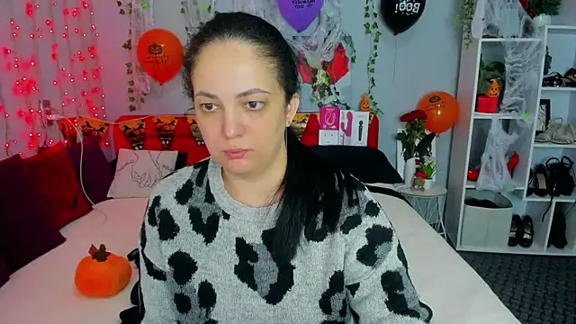 Snapshot of DarlingMilf chatting on 11, 11, 2025 DarlingMilf online show from 11, 11, 2025