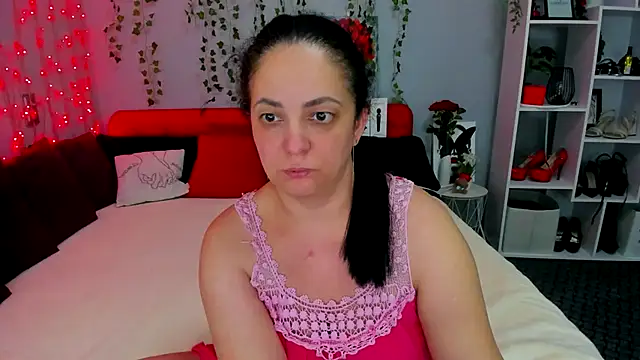 Snapshot of DarlingMilf chatting on 16, 11, 2025 DarlingMilf online show from 16, 11, 2025