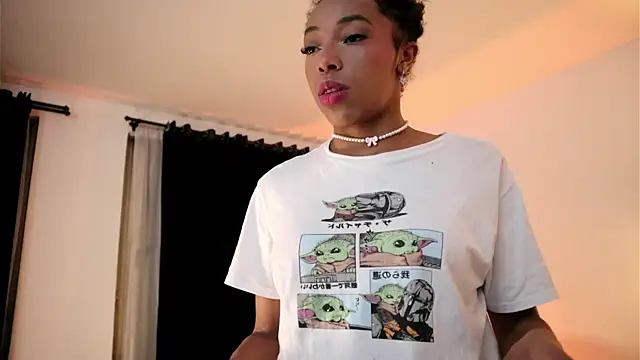 Snapshot of Valeriestyle chatting on 24, 10, 2025 Valeriestyle online show from 24, 10, 2025