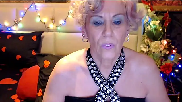 Snapshot of HappyWomanOn chatting on 26, 1, 2025 HappyWomanOn online show from 26, 1, 2025