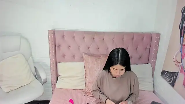 ArianaSmith69 online show from 22, 2, 2025