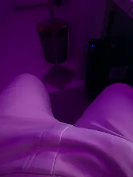 Luishorny19 online show from 4, 1, 2025