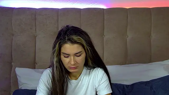 RachelSimpson online show from 17, 10, 2025