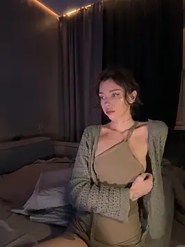 Snapshot of Bastet chatting on 17, 11, 2025 Bastet online show from 17, 11, 2025