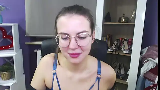 Zoey Erotic online show from 5, 12, 2024