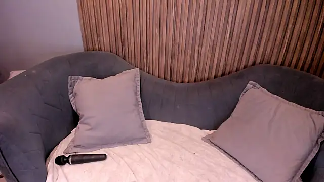 Sariitaa  online show from 14, 1, 2026