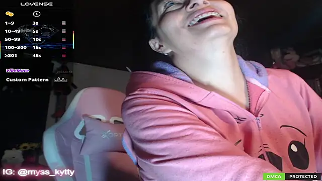 Snapshot of Mysskytty chatting on 15, 10, 2025 Mysskytty online show from 15, 10, 2025