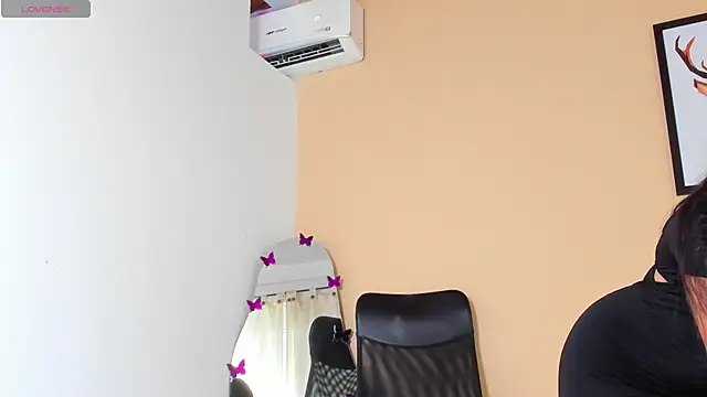 crystall06 online show from 7, 11, 2025