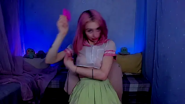 LickLizzy online show from 11, 2, 2025